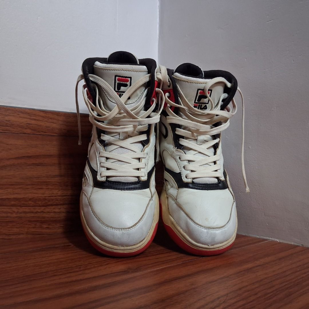 Fila High Top Kevin Johnson 7 (Category: Sneakers) located in Quezon City. Submitted by 357oclock (Listing ID 1470799991, Image 2). Description: Welcome to 357 O'clock, we sell sportswear & streetwear garments to satisfy your lifestyle needs. 🚚 Ships within 24 hours nationwide and international 💯 100% Objective item condition disclosure 👌 Excellent customer service 🐈 Cat friendly.