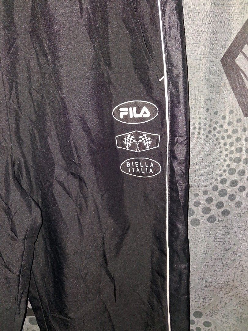Fila Track Pants (Category: Trousers) located in Maasin. Submitted by ukayniyong (Listing ID 1470785351, Image 2). Description: No issue Best fit sa Small Mens Pde sa Womens Medium fit.