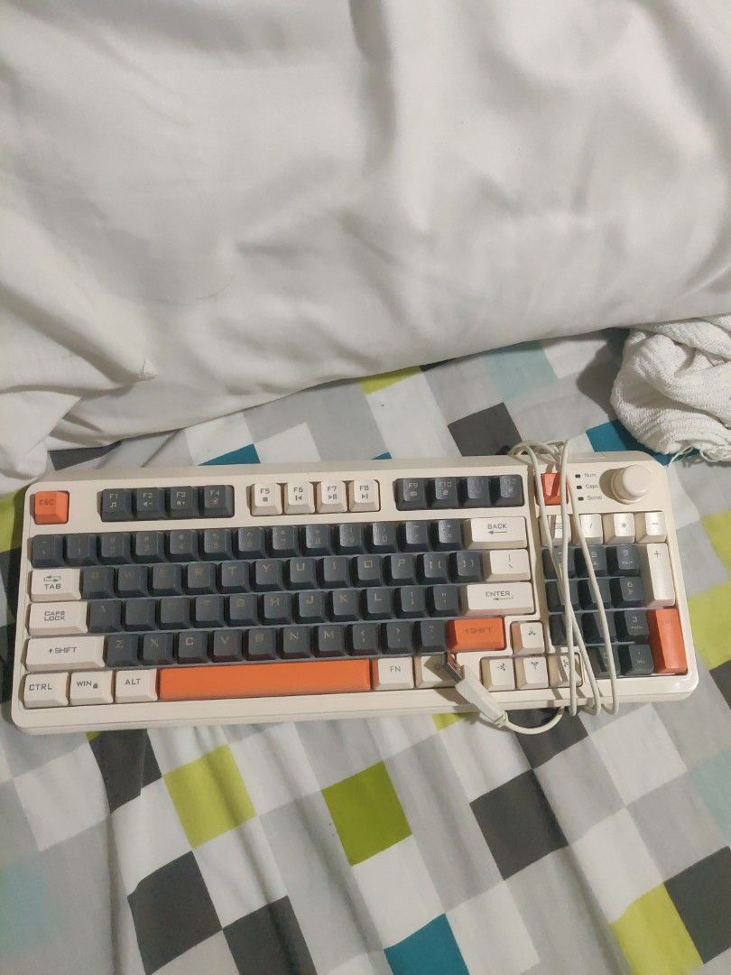 Firewolf K82 RGB Mechanical Keyboard (Category: Computer Keyboard) located in Quezon City. Submitted by fredaxcaio (Listing ID 1470829609, Image 1). Description: - TESTED AND WORKING - Mechanical Keyboard 94 keys (yung USB minsan na loosen pag na plug in sa mga laptop, magingat lang po sa ipagamit) FIXED PRICE RFS: funds para sa PC.