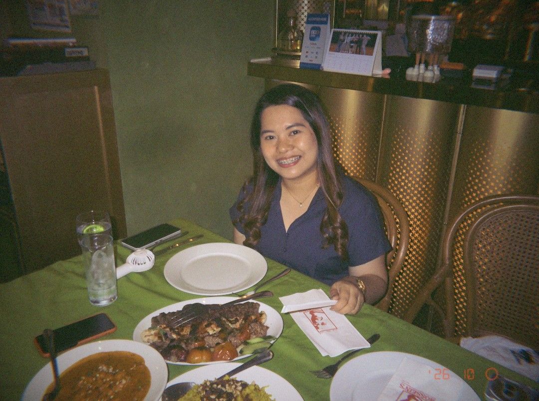 Flashback One35 (V2) - Film like digital camera (Category: Cameras) located in Manila. Submitted by mondfonsec67145 (Listing ID 1470878671, Image 3). Description: 📷 Flashback ONE35 V2 with sample photos (no edit, directly from camera) Selling my well-loved camera! 📷 Super compact, easy to use, and takes amazing photos. If you love the film look, this one is great for you! Original Price : 💵 9.9k 📦 What's Included: • Camera • Wrist Strap • Ori