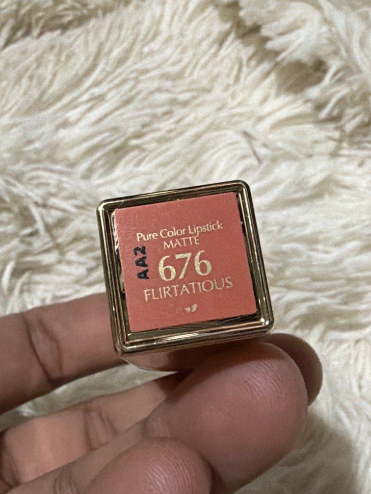FLIRTATIOUS PURE COLOR MATTE LIPSTICK (Category: Makeup) located in Pugo. Submitted by caztraine (Listing ID 1470773499, Image 3). Description: .