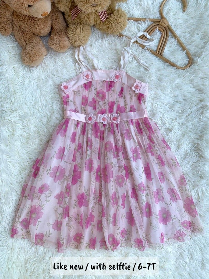 FLORAL DRESS (Category: Babies & Kids Fashion) located in General Santos City (Dadiangas). Submitted by happyhues_2021 (Listing ID 1470786368, Image 1). Description: .