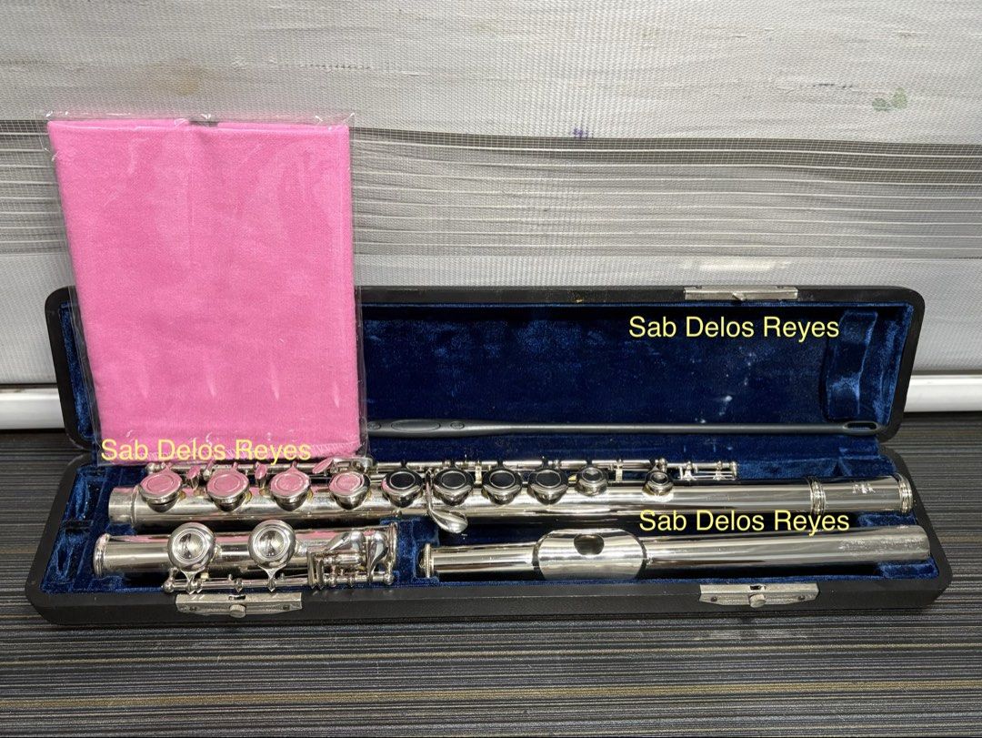 Flute Sound SDN 251 Japan (Category: Musical Instruments) located in Manila. Submitted by musicman12 (Listing ID 1470882518, Image 1). Description: FLUTE : SOUND FLUTE MODEL : SDN - 251 DAIICHI SEIMETSU 🇯🇵 MANUFACTURED IN JAPAN🇯🇵 NICKEL PLATED CLEANING ROD CLEANING CLOTH CONDITION : ALMOST BRAND NEW!!! READY TO PLAY🎼🎶🎶.
