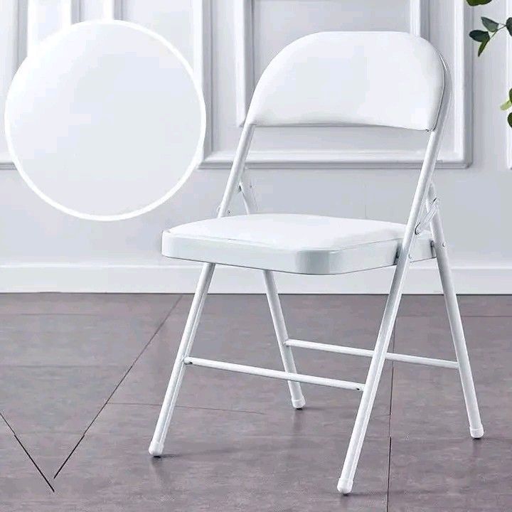 Folding Chair (Category: Chairs) located in Manila. Submitted by micoooy (Listing ID 1470819662, Image 3). Description: .