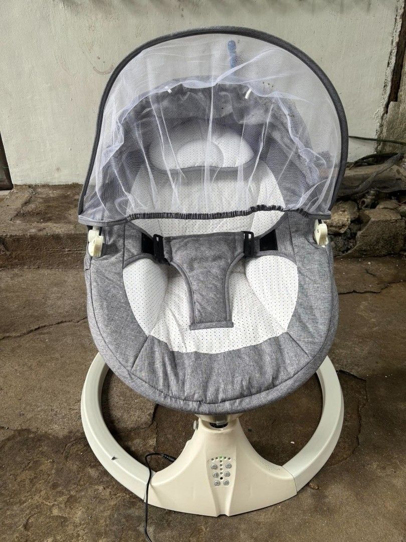 For baby bed (Category: Children's Beds) located in Manila. Submitted by dolorchris69891 (Listing ID 1470795363, Image 2). Description: For baby.