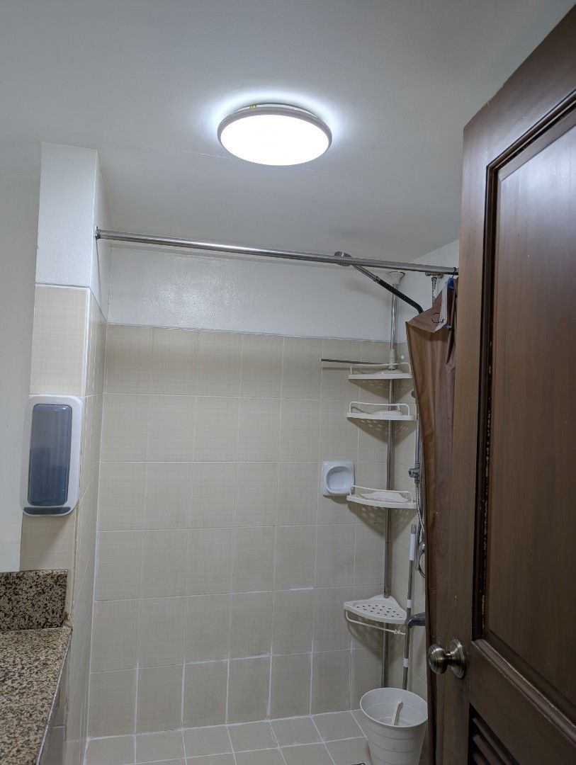 For Lease: 2 Bedroom Condo (Category: Apartments & Condos) located in Caloocan City. Submitted by kevinaquin23340 (Listing ID 1470871782, Image 3). Description: Semi Furnished: • 4 Seater Dining Set • 2 Seater Couch • TV Rack • Side/Center Table • Full Double Size Bed • 2 1HP Inverter AC • Refrigirator • Washing Machine • Shower Heater • Kitchen Exhaust • Wooden Top Kitchen Shelves Location: East Raya Gardens, Mercedes Ave., Brgy. San Miguel, Pas