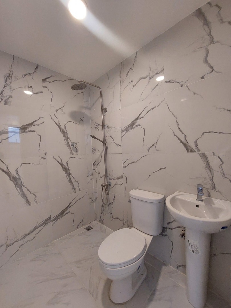(Category: ) located in . Submitted by legacyrealty (Listing ID 1470830106, Image 1). Description: .