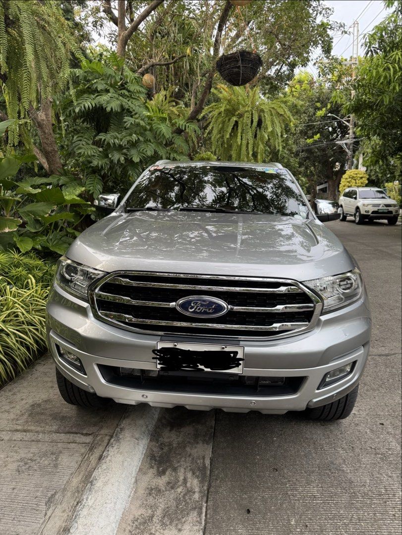 Ford Everest (Category: Used Cars) located in Muntinlupa City. Submitted by lorenzogonzalez97-44577 (Listing ID 1470863567, Image 3). Description: 2 Liter Bi-Turbo Titanium 4x4 Good Condition Negotiable .