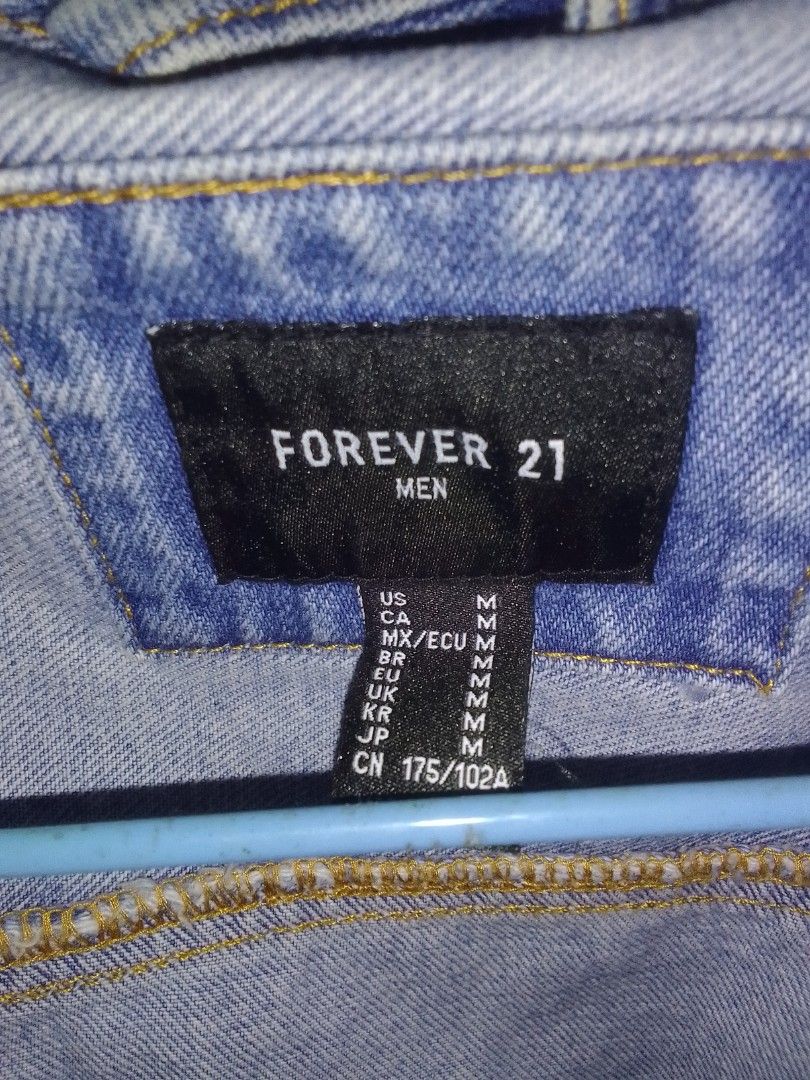 Forever 21 Men Light Blue Denim Jacket Size M (Category: Coats, Jackets and Outerwear) located in Baguio. Submitted by eskimoprime (Listing ID 1470887235, Image 3). Description: Notes: - Like New - Very good quality - Measurements in pics - Feel free to pm for more pics.