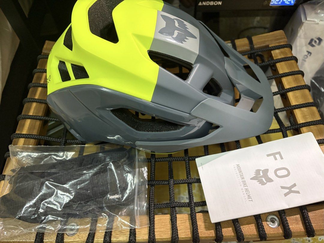 Fox Speedframe Pro Mountain Bike MIPS Helmet (Category: Bicycles) located in Quezon City. Submitted by czgadgets (Listing ID 1470827351, Image 1). Description: - Model: Fox Speedframe Pro Mountain Bike Helmet (size:Large) - Color: Flourecent yellow/green &gret - Safety: Equipped with MIPS safety liner - Convenience: Adjustable visor and magnetic buckle system - Extras: Includes 2 sets of brand new spare liner pads and original instruction manual 