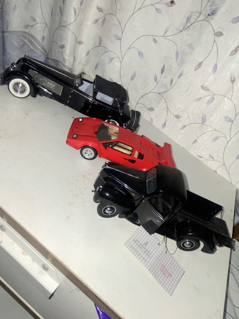 Franklin Mint Precision Model Bundle (Category: Vehicle & Diecast Models) located in Ajuy. Submitted by shopnook (Listing ID 1470867771, Image 3). Description: .