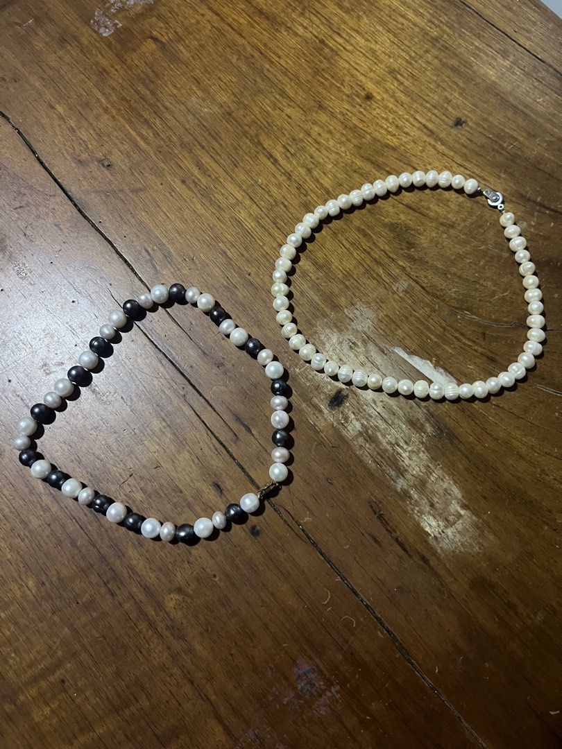 Freshwater Pearl Necklaces (Category: Necklaces) located in Makati City. Submitted by declutter1210 (Listing ID 1470883066, Image 1). Description: For sale! Authentic Freshwater Pearl Necklaces Black/White - 16.5” White - 17” 800 each take both for 1500 Makati area .