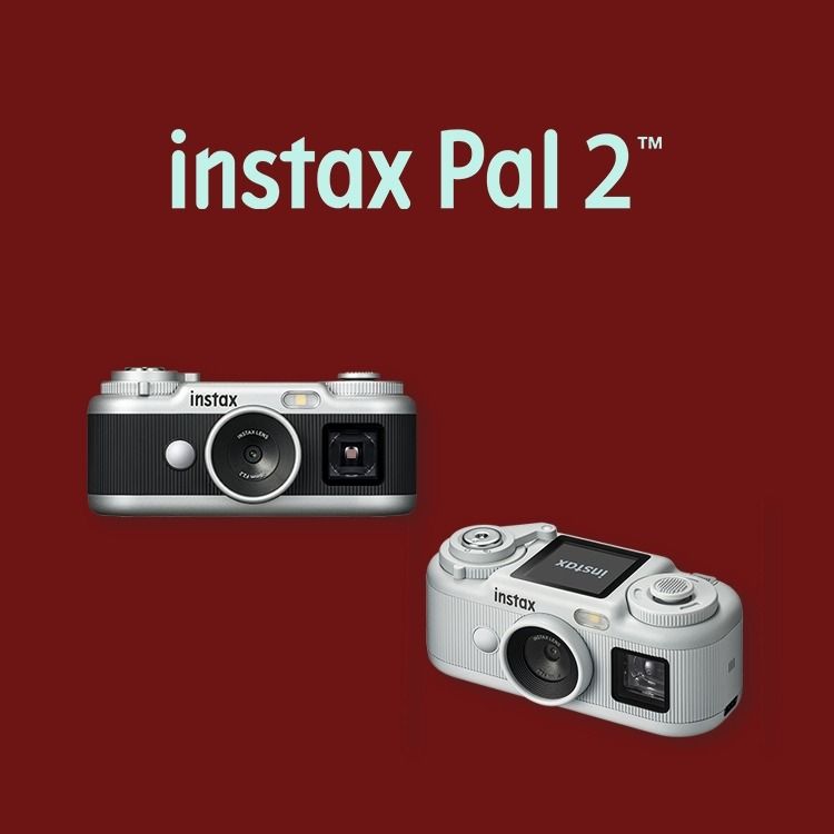 Fujifilm Instax Pal 2 Digital Camera (Category: Cameras) located in San Juan City. Submitted by princessshyph (Listing ID 1470755605, Image 3). Description: 📸 Fujifilm INSTAX Pal 2 Digital Camera 10MP – White / Black Capture your favorite memories with the Fujifilm INSTAX Pal 2! A compact, lightweight digital camera perfect for everyday photography, travel, and special occasions. 🎨 Available Colors: • ⚪ White • ⚫ Black ✨ Key Features: • 📷 10MP