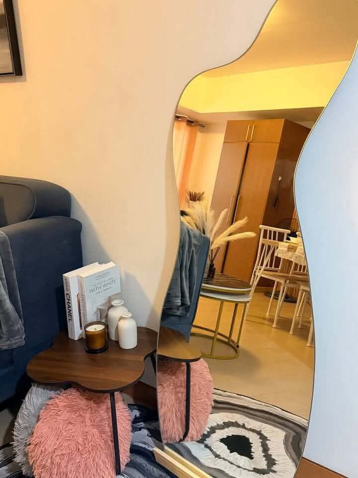 Full Body Wall Leaning and Hanging Mirrors (Category: Mirrors) located in Manila. Submitted by gelie0917 (Listing ID 1470785334, Image 2). Description: ❗❗PLEASE READ BEFORE SENDING US A MESSAGE ❗❗ For faster response: We're currently unable to reply here due to limited replies on the CaroUsell app. Please m3ssage us on Vlb3r: *O*9*0*6*5*7*1 *8*6*0*6* (pls remove the asterisks) Or visit our F@ceb00k p@ge **PHILANJ MIRRORS* ** Thank you for underst