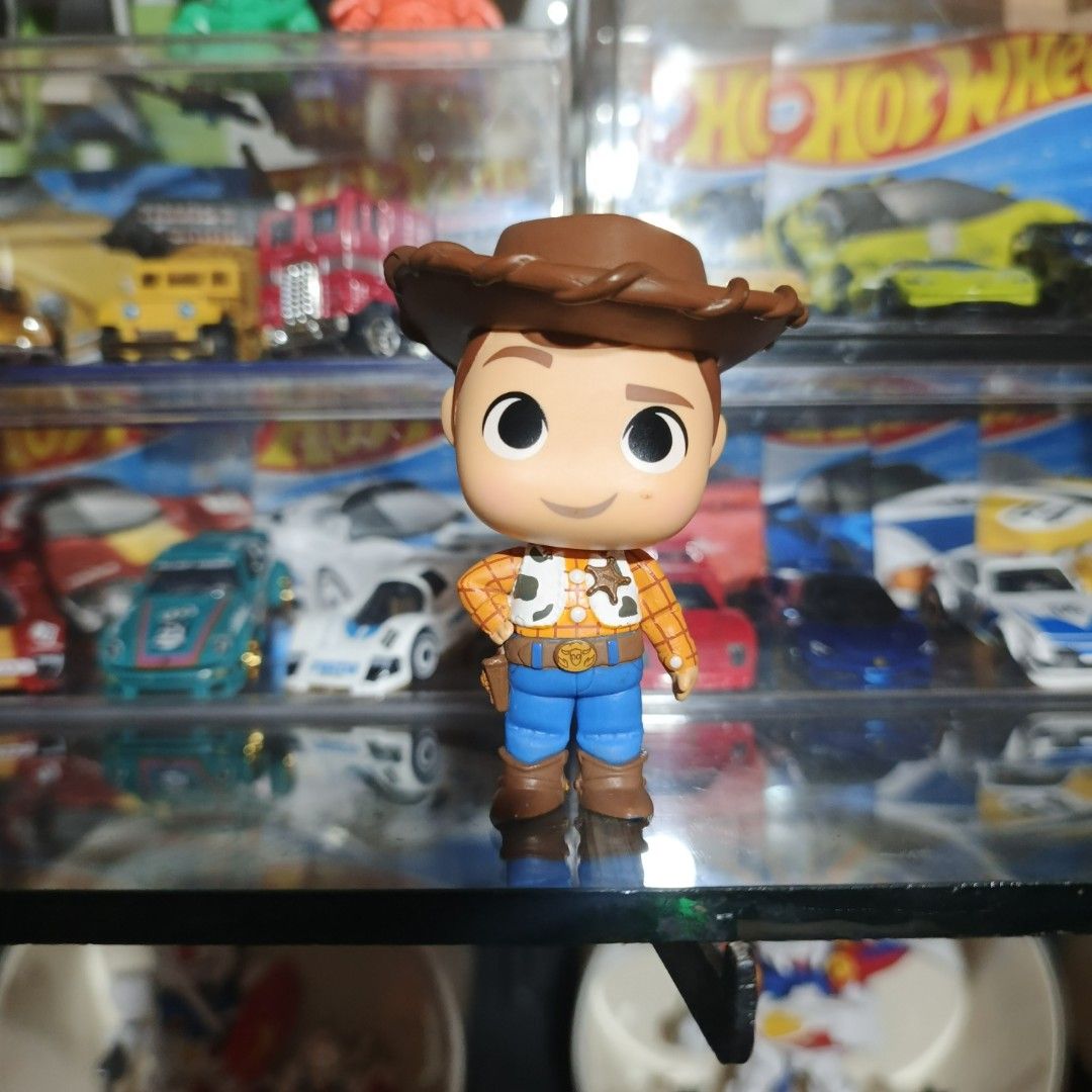 Funko pop woody (Category: Action & Battle Toys) located in Batangas. Submitted by D.CAP (Listing ID 1470838300, Image 1). Description: For Sale:⬇️ 🛒 Funko pop woody 🅿️ 250.00 + SF Yours ✅ 📦 As-is condition nabili ko siya sa japan surplus *Check picture for details *With markings original✔️ *Presentable✔️ *no box 📌 Batangas city Location 📦 Ship Nationwide (J&T D2D/LBC SFcop) 📩 DM for speed Transaction 🧾 NO cod❌ / Payment First✅ Ⓜ️🅾️🅿️: G