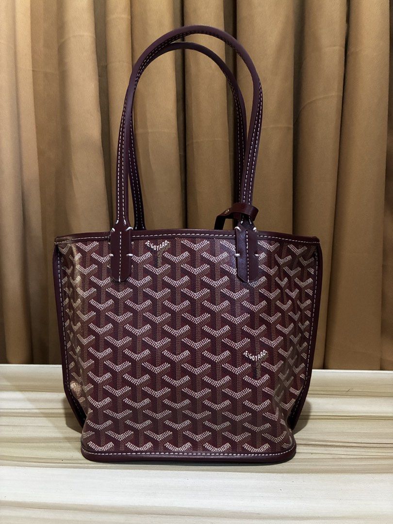 G oyard (Category: Luxury Bags & Wallets) located in Manila. Submitted by finders_keepers651 (Listing ID 1470789707, Image 2). Description: .
