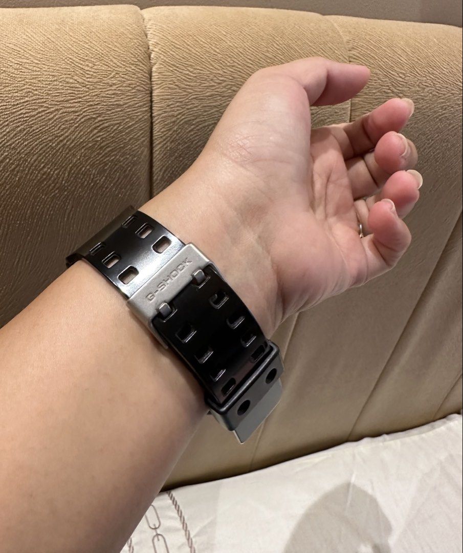 G Shock for men or women (Category: Men's Watches) located in Cabanatuan. Submitted by ldej20 (Listing ID 1470835374, Image 3). Description: used few times then stock rfs: decluttering bought 12k in japan.