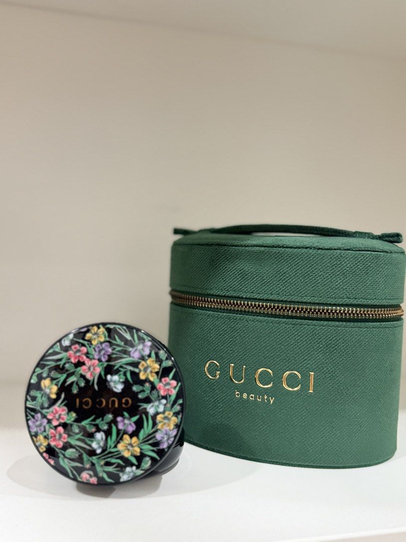 G ucci Beaute Cushion Limited Edition (Category: Makeup) located in Las Pinas. Submitted by mystic_tragicallychic (Listing ID 1470850607, Image 3). Description: Gucci Beaute Cushion Limited Edition Shade: 2.5 (Light to Medium skin) 2.0 ( Light to Neutral to Warm) Brand new w/ nox SRP: 5k++ FS: 2650 Green Gucci Vanity Bag Brand new w/ plastic only FS: 1,500 All items are sourced from trusted and verified suppliers 💯.