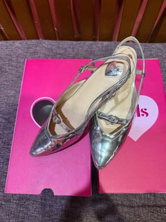 (Category: ) located in . Submitted by lower1thrift (Listing ID 1470836231, Image 1). Description: .