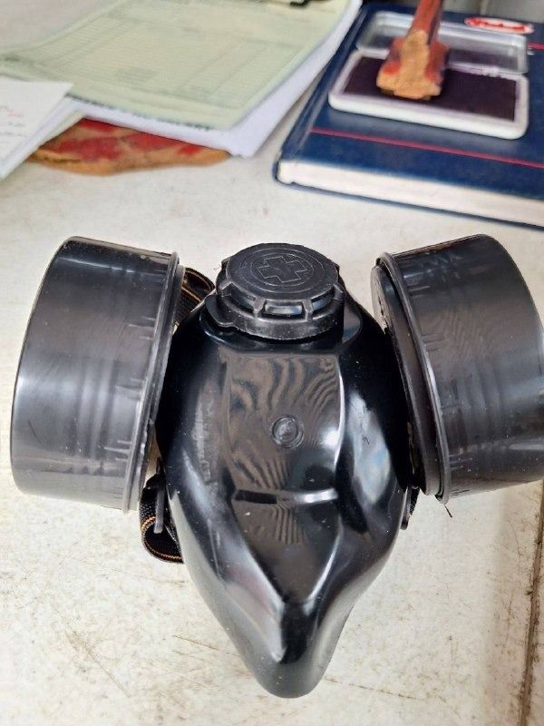 GAS MASK (Category: Everything Else Others) located in Manila. Submitted by 09171479278_elsie. (Listing ID 1470746439, Image 1). Description: GAS MASK.