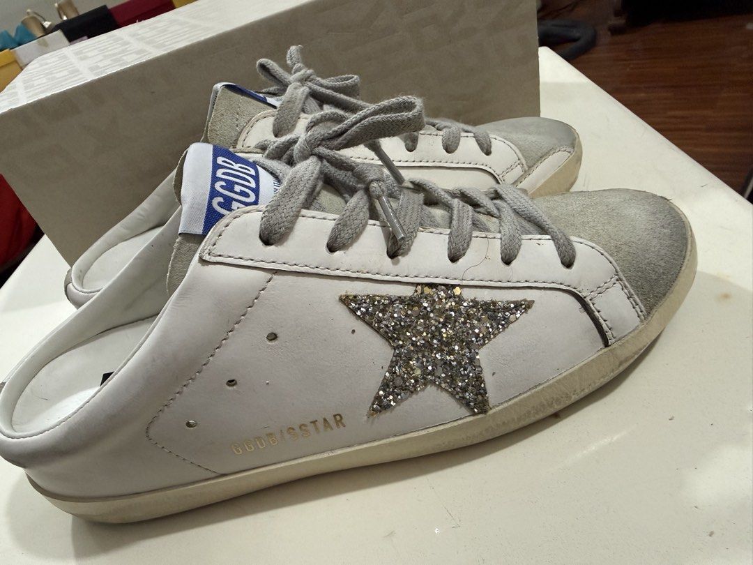 GGDB (Category: Sneakers & Footwear) located in Davao. Submitted by emeraldstonejewels (Listing ID 1470851920, Image 3). Description: Complete and brandnew size 37/38 slip on .