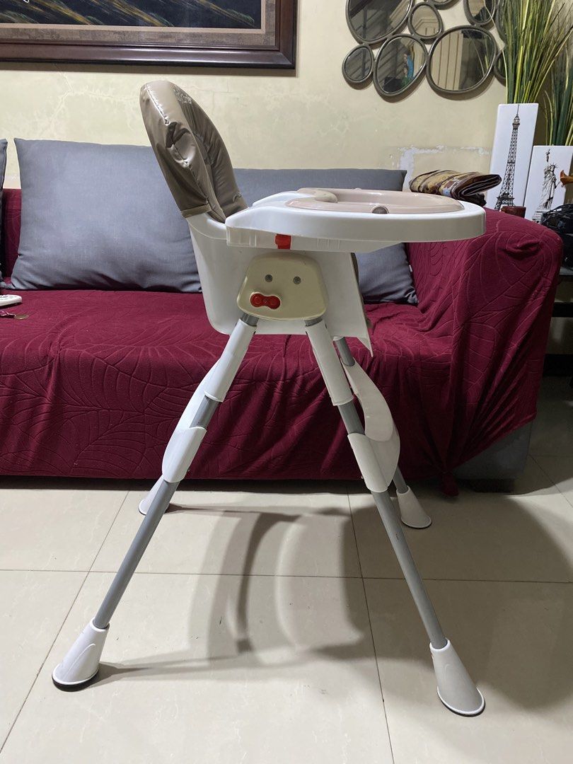Gian Carrier High Chair (Category: Baby High Chairs) located in Manila. Submitted by christines51439 (Listing ID 1470760081, Image 3). Description: Price is negotiable In good condition SM bought.