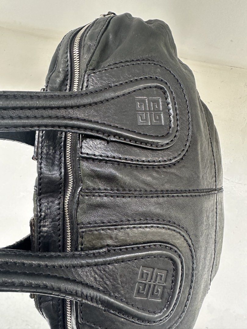 Givenchy Nightingale Black (Category: Luxury Bags & Wallets) located in San Pablo. Submitted by angiemac0921 (Listing ID 1470758214, Image 3). Description: Please manage expectation this is well used items with visible used markings. This is Guaranteed Authentic Still in wearable condition. No other inclusion..