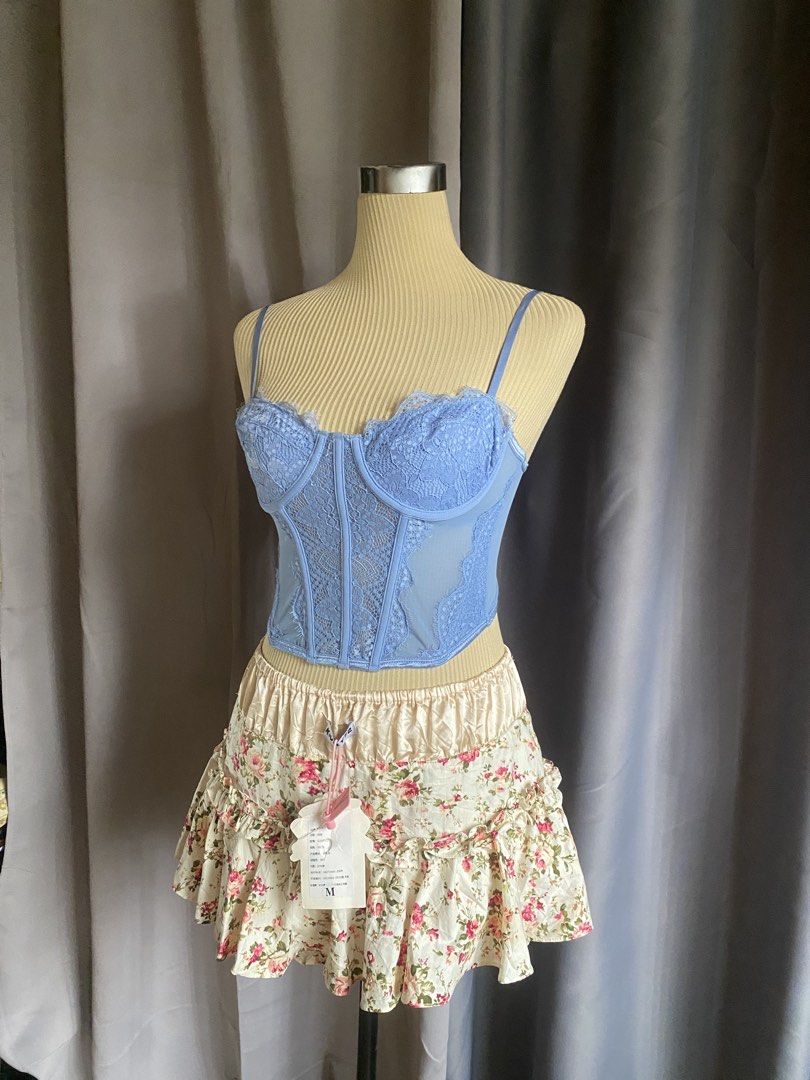 Glassons Light Blue Lace Corset Cami Top (Category: Sleeveless) located in Cagayan de Oro. Submitted by curated_closetph (Listing ID 1470746845, Image 2). Description: — Size: XS - S — Color: Light Blue — Floral lace overlay with sheer mesh side panels — Sweetheart neck with scalloped lace eyelash trim — Underwire structure and adjustable cami straps — Curved asymmetrical hem — Multi-hook back closure line — Can negotiate the price — 🛒 Shop more
