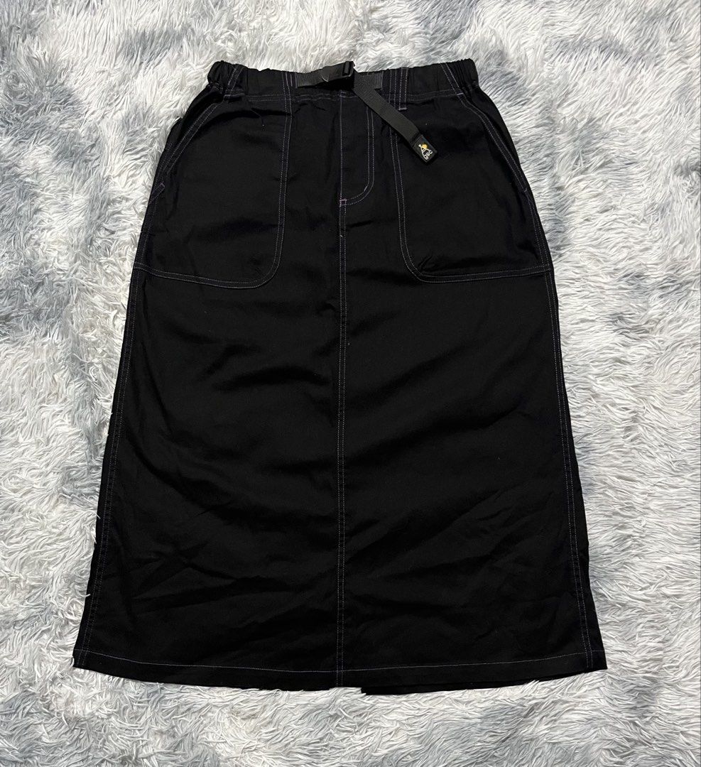 Go Slow Caravan Baker Skirt (Category: Skirts) located in Sasmuan (Sexmoan). Submitted by winterclothes.ph (Listing ID 1470759699, Image 1). Description: Go Slow Caravan Baker Skirt 1 on tag Waist 27-34 Length 31 Excellent Condition .