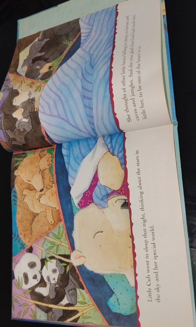 God gave us the world (Category: Children's Books) located in Las Pinas. Submitted by trendzchoice02 (Listing ID 1470853815, Image 2). Description: God Gave Us the World by Lisa Tawny Bergren Art by Laura J. Bryant size: 8.5x8.5 inches pls see picture for flaw or chat #book #sale #trend #bears.