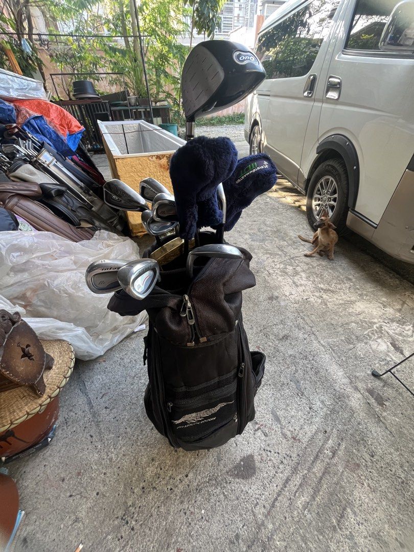 Golf set (Category: Everything Else Others) located in Calasiao. Submitted by maxwayne200413 (Listing ID 1470754693, Image 2). Description: original and onhand , all goods from Japan .