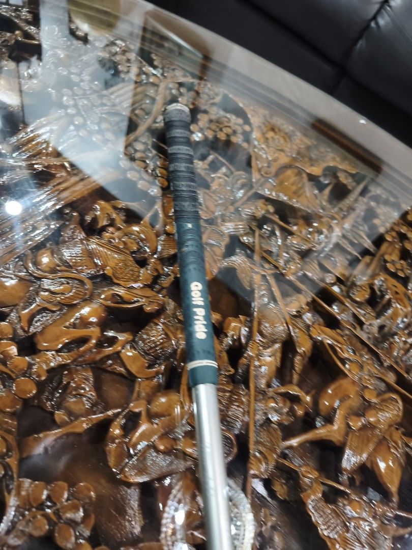 Golf Tour Ad Shaft Driver (Category: Other Sports Equipment and Supplies) located in Paranaque City. Submitted by manilagolfmarket (Listing ID 1470781171, Image 2). Description: For Sale Tour Ad with adapter shaft for driver. GT-6 S flex for only 3.7k pick up Bf Paranaque free shipping wituin MM..