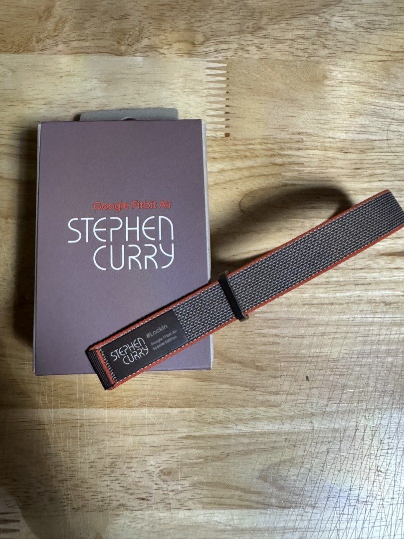 Google Fitbit Air (Special Edition Stephen Curry) (Category: Wearables & Smart Watches) located in Marilao. Submitted by nerzrulzz (Listing ID 1470895922, Image 1). Description: - 1 month old. Like new. - No known aesthetic issue. - No known hardware nor software issue. - Complete with box and papers. - RFS > need funds..