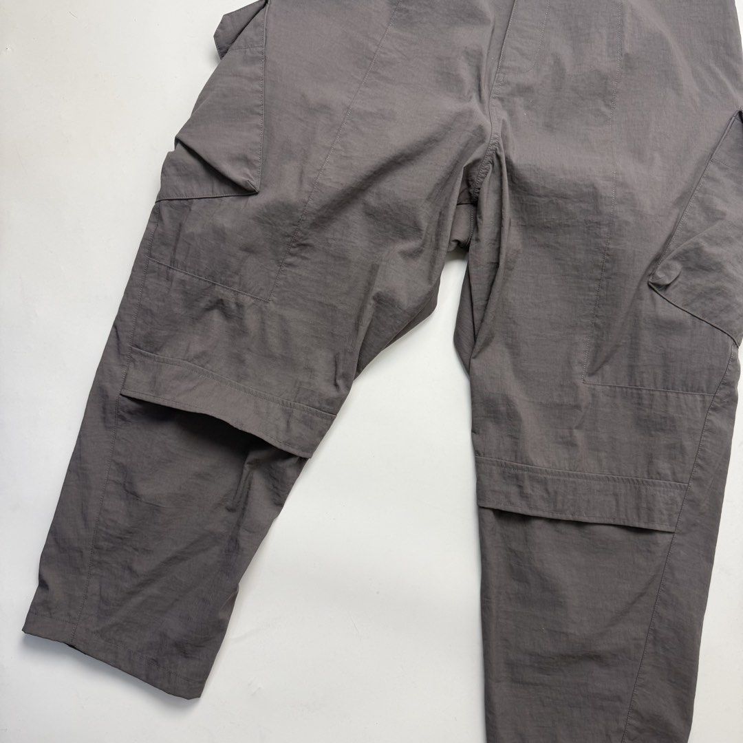 Goopi Made Cargo Pants (Category: Jeans) located in Quezon City. Submitted by beastmnl (Listing ID 1470842101, Image 2). Description: Waistline 30-36 Inseam 25 Length 38.5 Leg opening 8 .