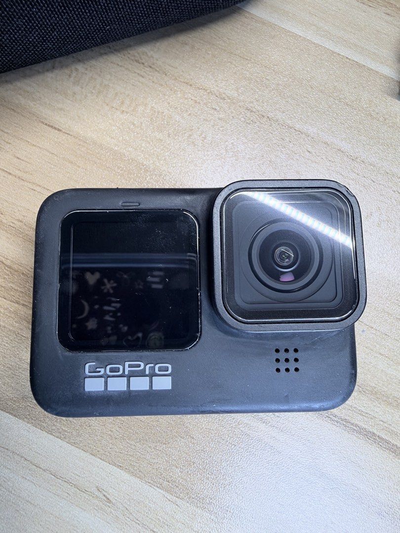 GoPro Hero 9 Black (Category: Cameras) located in Cabuyao City. Submitted by maddyclothing (Listing ID 1470831800, Image 1). Description: Selling my GoPro Hero 9 Black. Still working well despite signs of usage. Perfect for anyone looking for an action camera at a more affordable price! 📌 Condition: * Still working well * Rubber power button needs replacement * Has a dent on the right side of the camera — please see photo for reference * Has vis
