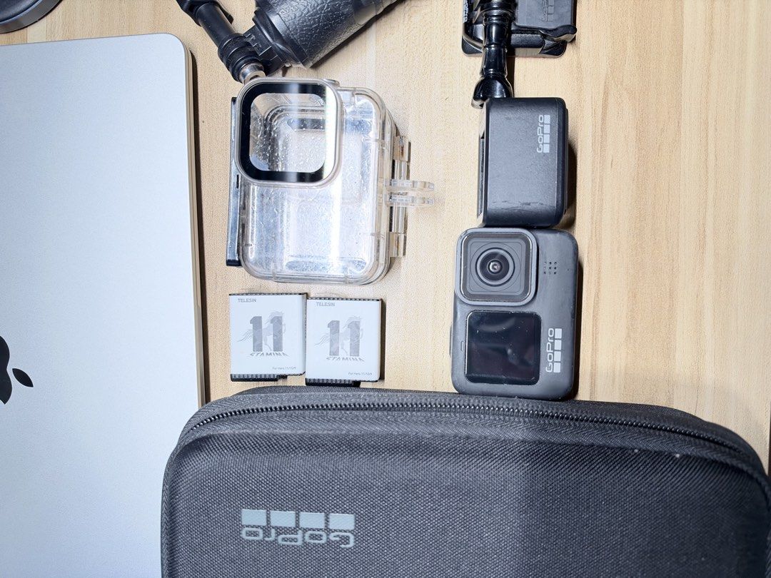 GoPro Hero 9 Black (Category: Cameras) located in Cabuyao City. Submitted by maddyclothing (Listing ID 1470831800, Image 3). Description: Selling my GoPro Hero 9 Black. Still working well despite signs of usage. Perfect for anyone looking for an action camera at a more affordable price! 📌 Condition: * Still working well * Rubber power button needs replacement * Has a dent on the right side of the camera — please see photo for reference * Has vis