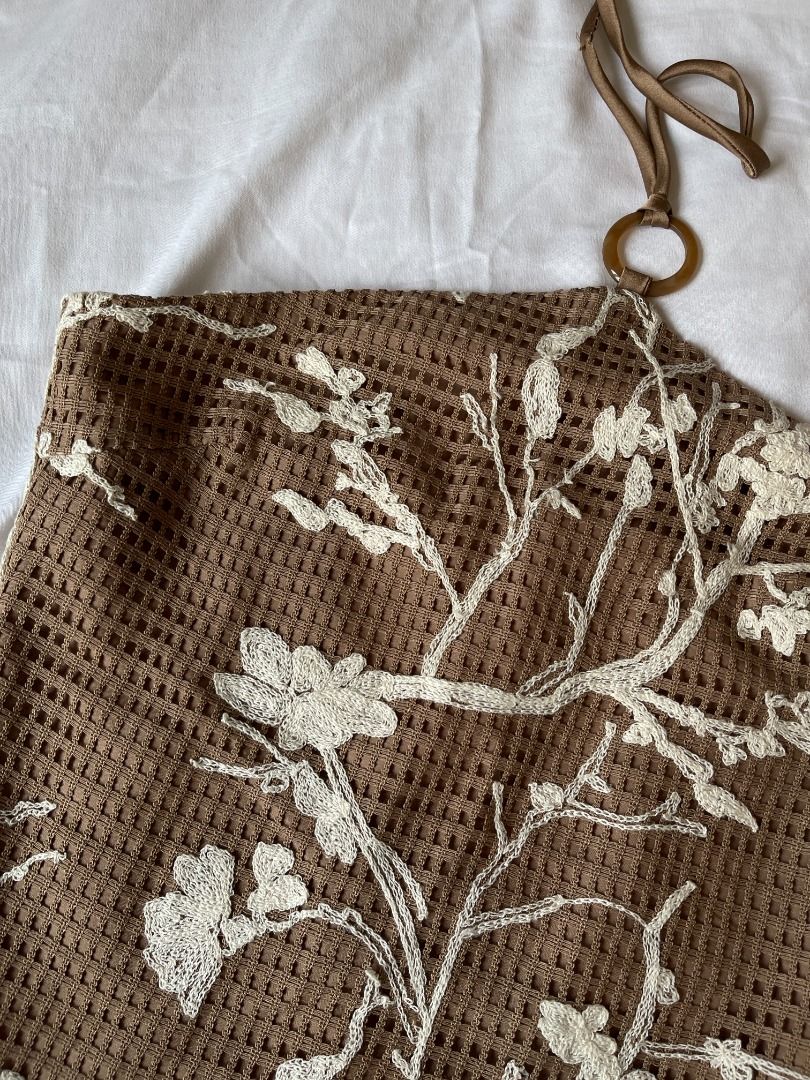 Gout De Jun Floral Embroidered Mesh Halter Top (Category: Sleeveless) located in Quezon City. Submitted by everythingmustgo__ (Listing ID 1470760733, Image 2). Description: Gout De Jun Floral Embroidered Mesh Halter Top (from Vietnam 🇻🇳) - brand new with tags - size: medium (true to size) - one my faves!! sadly bought the wrong size :( ‼️ firm with price. low ballers will not be entertained ‼️.