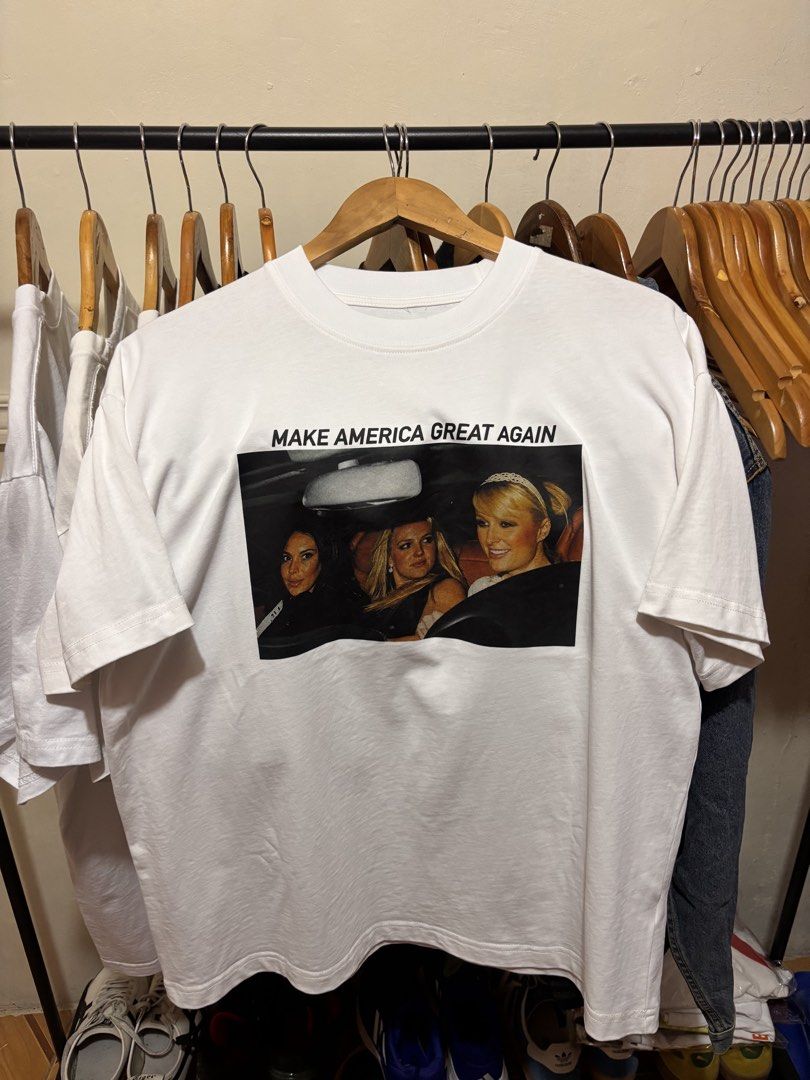 graphic america tee (Category: Tshirts & Polo Shirts ) located in Calamba. Submitted by twstwrld (Listing ID 1470878778, Image 1). Description: 21x27 no issue.