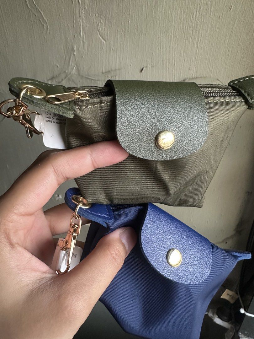 GREEN and DARK BLUE Mini Bag Charm (Category: Wallets & Card holders) located in Pasig City. Submitted by thesipsnapofficial (Listing ID 1470895276, Image 3). Description: .