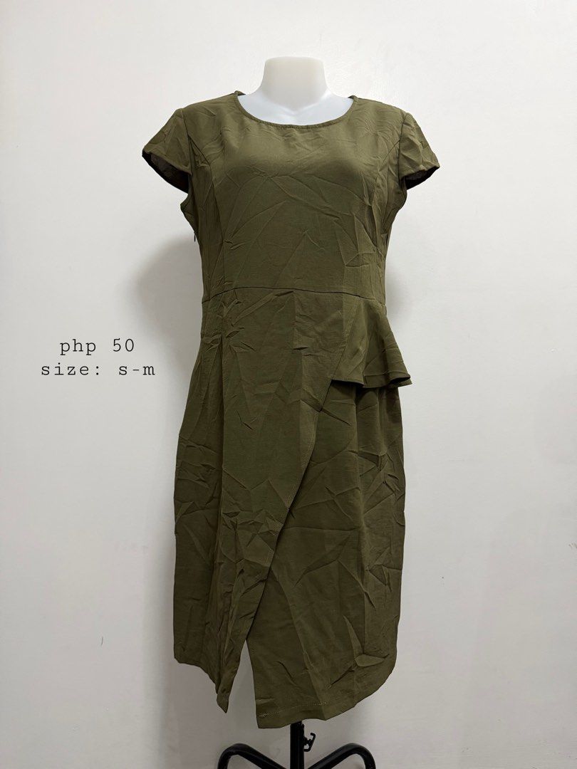 Green Dress (Category: Dresses) located in Antipolo. Submitted by nlknn_ (Listing ID 1470832374, Image 1). Description: .