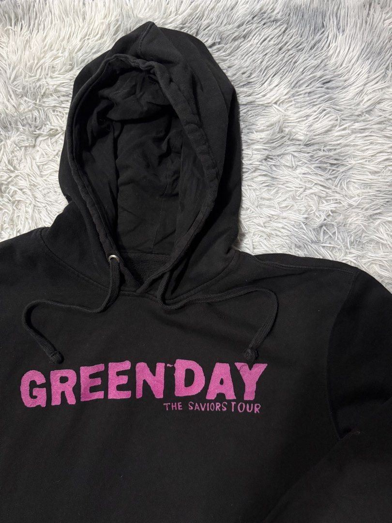 Greenday tour hoodie (Category: Coats, Jackets and Outerwear) located in Cavite. Submitted by timsiojo (Listing ID 1470744297, Image 2). Description: Dimension L29W23 Good condition Cavite loc .