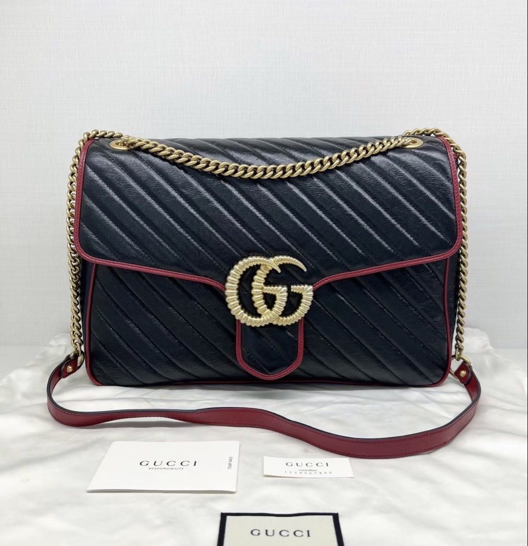GUCCI marmont large flap red black (Category: Luxury Bags & Wallets) located in Tagaytay City. Submitted by eg_gallery (Listing ID 1470832601, Image 1). Description: guaranteed authentic / dustbag, booklet.