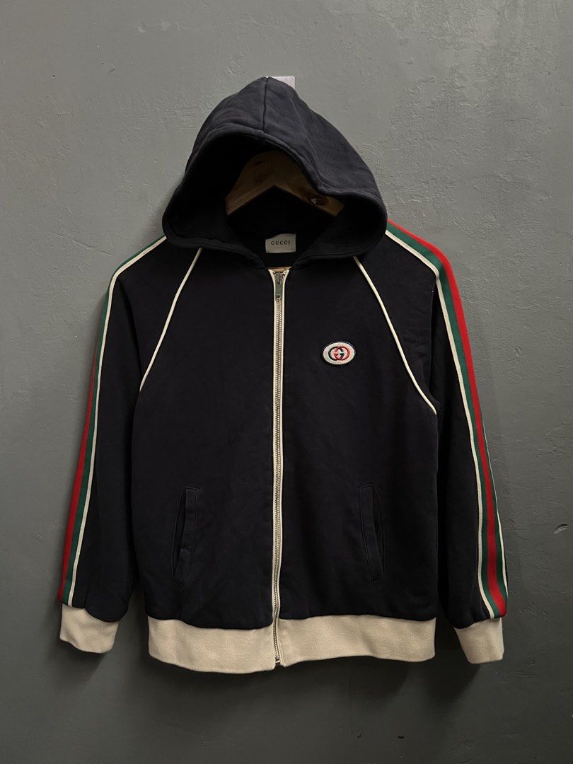 GUCCI STRIPES HOODIE (Category: Hoodies) located in Lucena. Submitted by mddlchld (Listing ID 1470756040, Image 1). Description: GUCCI STRIPES HOODIE COMPLETE TAGS EXCELLENT - NEW CONDITION COLOR RATE: 9/10 ISSUE: NONE ₱850.