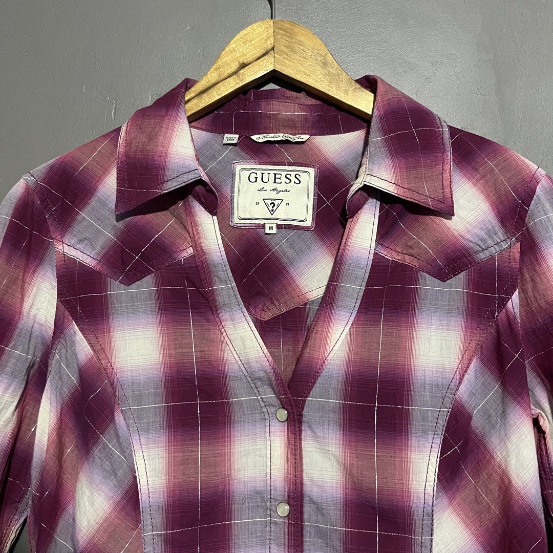 GUESS plaid button-up shirt (Category: Longsleeves) located in Calauan. Submitted by randomthrift.womens (Listing ID 1470804021, Image 2). Description: .