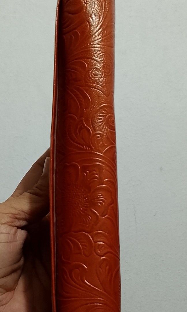 Guy Laroche Long Wallet (Category: Wallets & Card holders) located in Tarlac. Submitted by faithfulfinds (Listing ID 1470869964, Image 3). Description: Guy Laroche Embossed Floral Leather Long Wallet Lightly used & in excellent condition! Brand: Guy Laroche Design: Beautifully detailed embossed floral pattern Color: Classic reddish-brown / terracotta Condition: Lightly used. Shows minimal signs of usage, but completely unnoticeable when carried. 