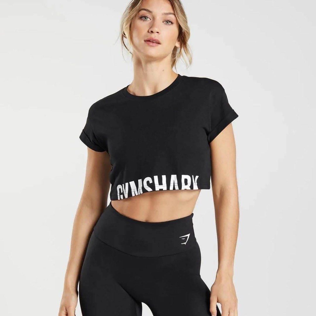 Gymshark crop top (Category: Others Tops) located in Dipolog. Submitted by kc_prelovedfinds (Listing ID 1470787074, Image 1). Description: Gymshark crop top.