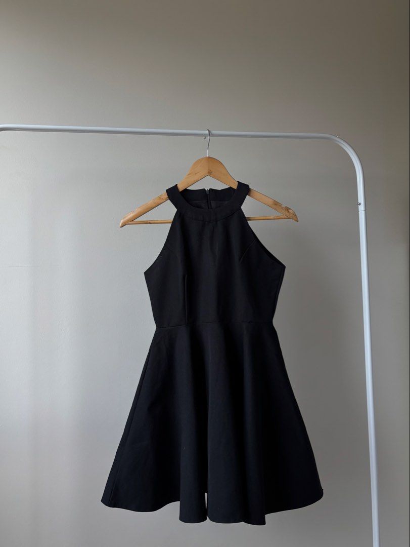 Halter Mini Black Dress (Category: Dresses) located in Taguig. Submitted by curatedbyk_ (Listing ID 1470853850, Image 1). Description: - The perfect little black dress 🤍 - Thick hard fabric, A-line shaped - Non Stretch - High quality, I can vouch for this!! With lining inside - Fits XS - XXS * No cancellation / return due to item doesn’t fit etc. (Condition & sizing are always well informed.) * Joy reservers / offer = blocked. * All items are cl