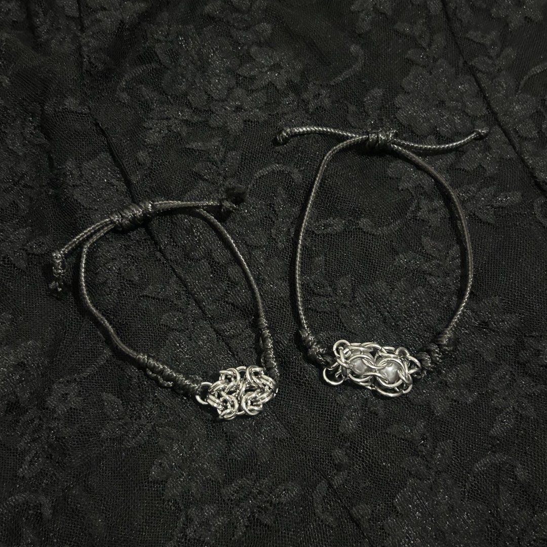 handmade chainmail bead bracelet (Category: Bracelets) located in Manila. Submitted by sophialeigh (Listing ID 1470925019, Image 1). Description: 100 each - handmade - adjustable - made to order more works on my profile ^^.