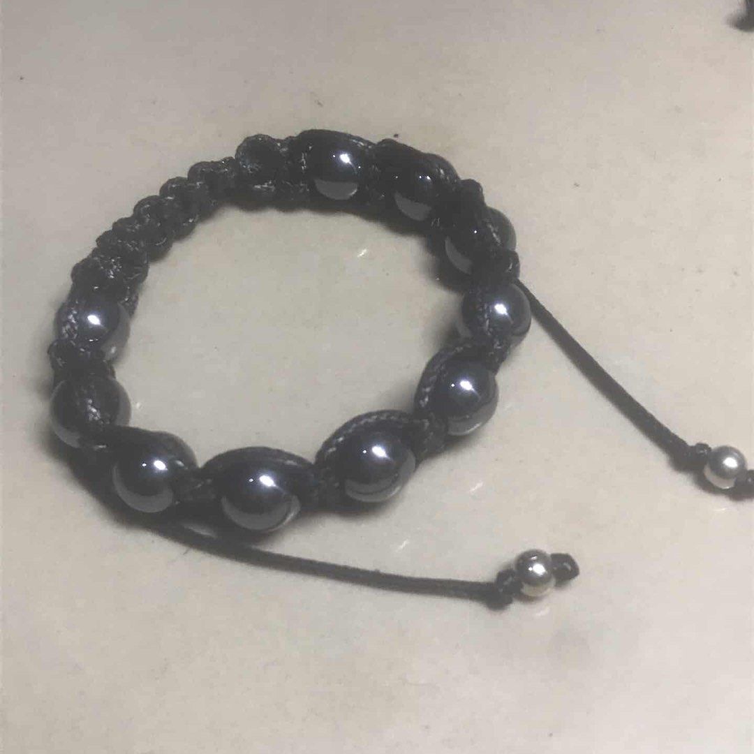 handmade hematite beads bracelet (Category: Bracelets) located in Manila. Submitted by sophialeigh (Listing ID 1470925014, Image 1). Description: - adjustable - made to order more works on my profiIe ^^.