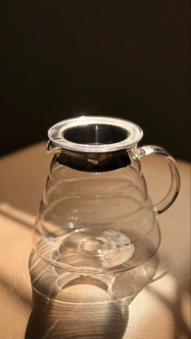 Hario V60 02 Glass Coffee Server (Category: Coffee & Tea Tableware) located in Laoag. Submitted by humaaaan (Listing ID 1470766984, Image 1). Description: - Authentic Hario V60 Size 02 Glass Server, made in Japan - Generous 600ml comfortable brewing capacity - Premium heat-resistant borosilicate glass with clear measurement markings - Includes original black silicone lid, comes with original box - No issues/minor scratches.